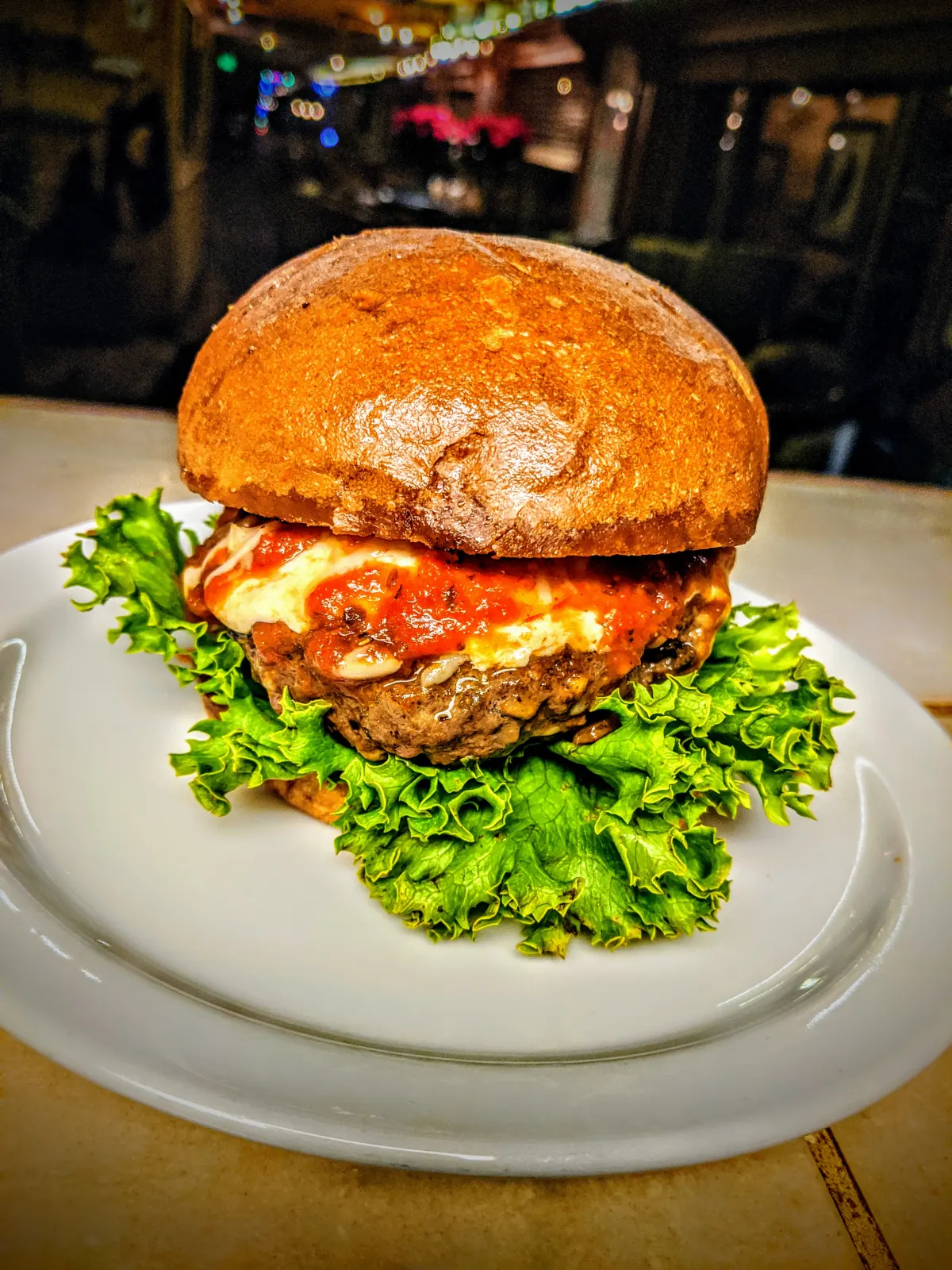 Blackbird burger with mozzarella and marinara